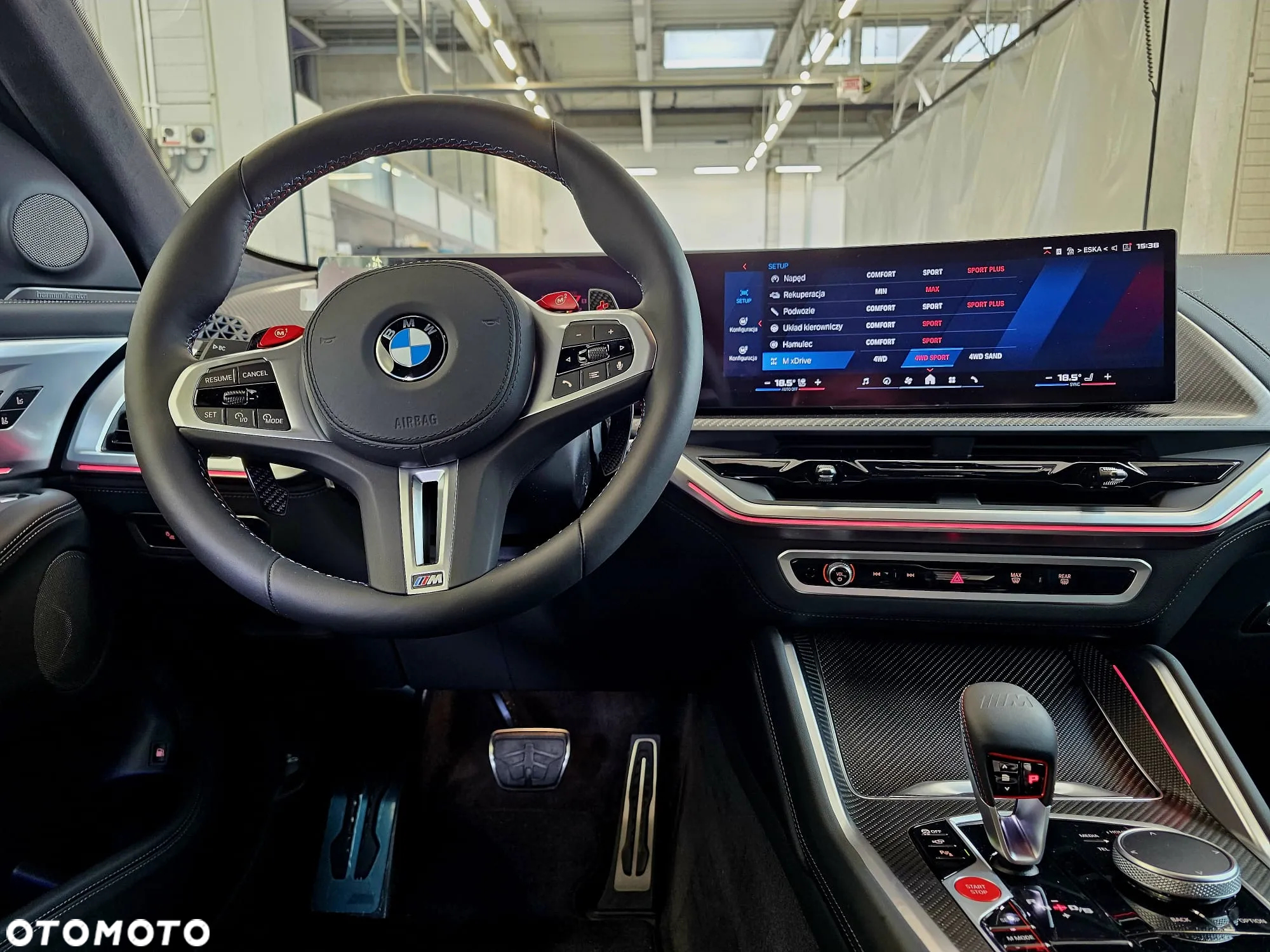 BMW XM 50e PHEV sport - 24
