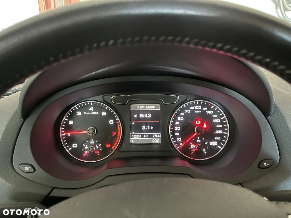 Audi Q3 1.4 TFSI S tronic - 11