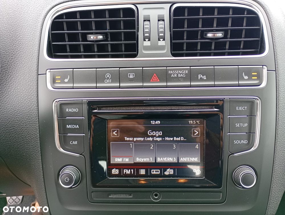 Volkswagen Polo 1.2 TSI Blue Motion Technology Comfortline - 28