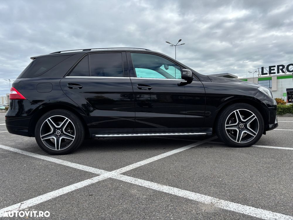 Mercedes-Benz ML 350 BlueTec 4MATIC Aut - 2