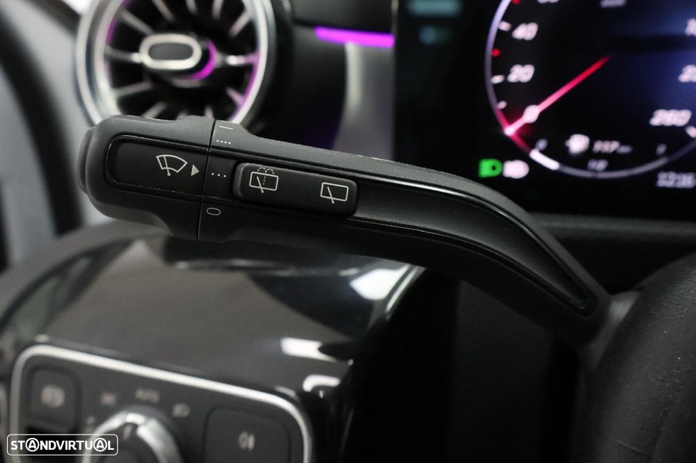 Mercedes-Benz A 200 AMG Line Aut. - 16