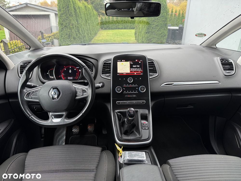 Renault Grand Scenic BLUE dCi 120 BUSINESS EDITION - 8