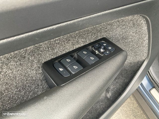 Volvo XC 40 T5 Recharge DKG Essential - 30