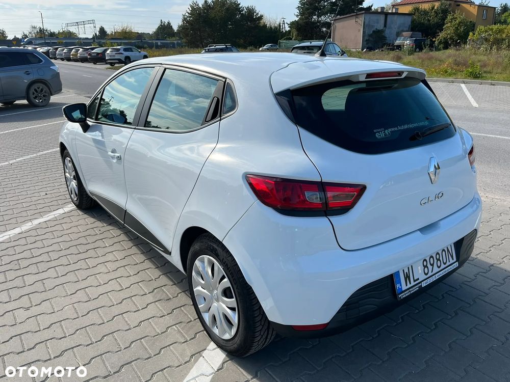 Renault Clio - 7