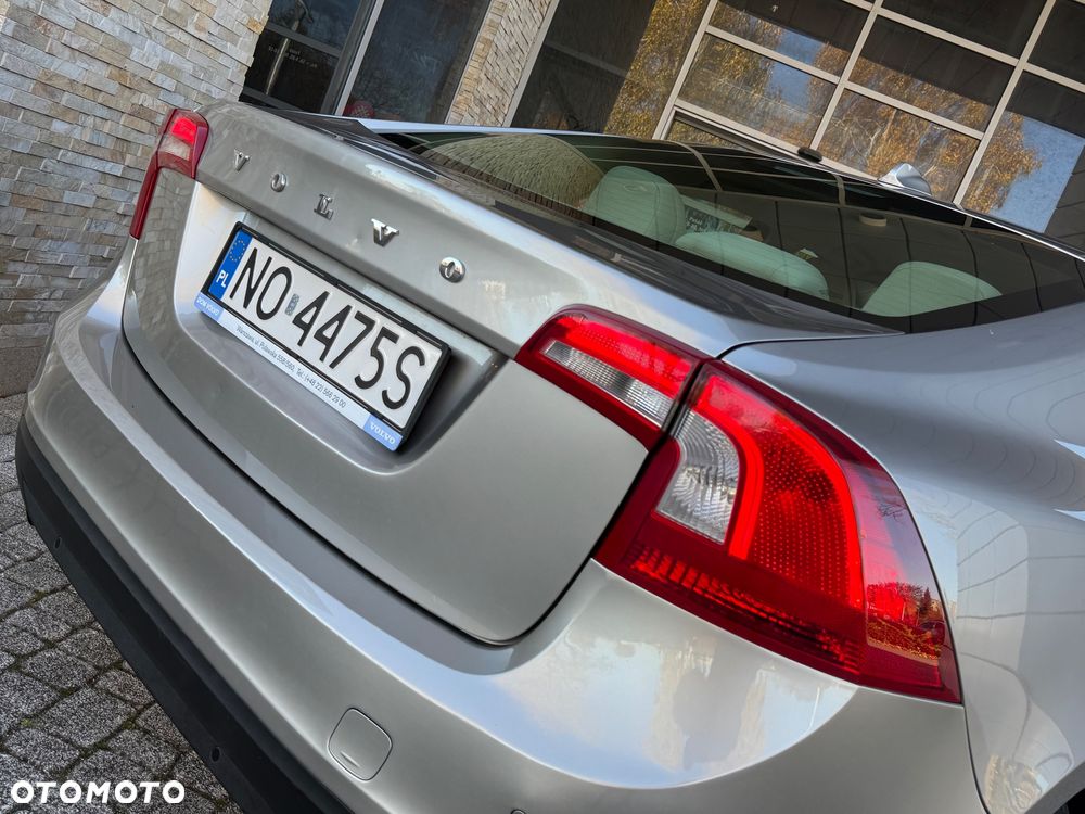 Volvo S60 - 18