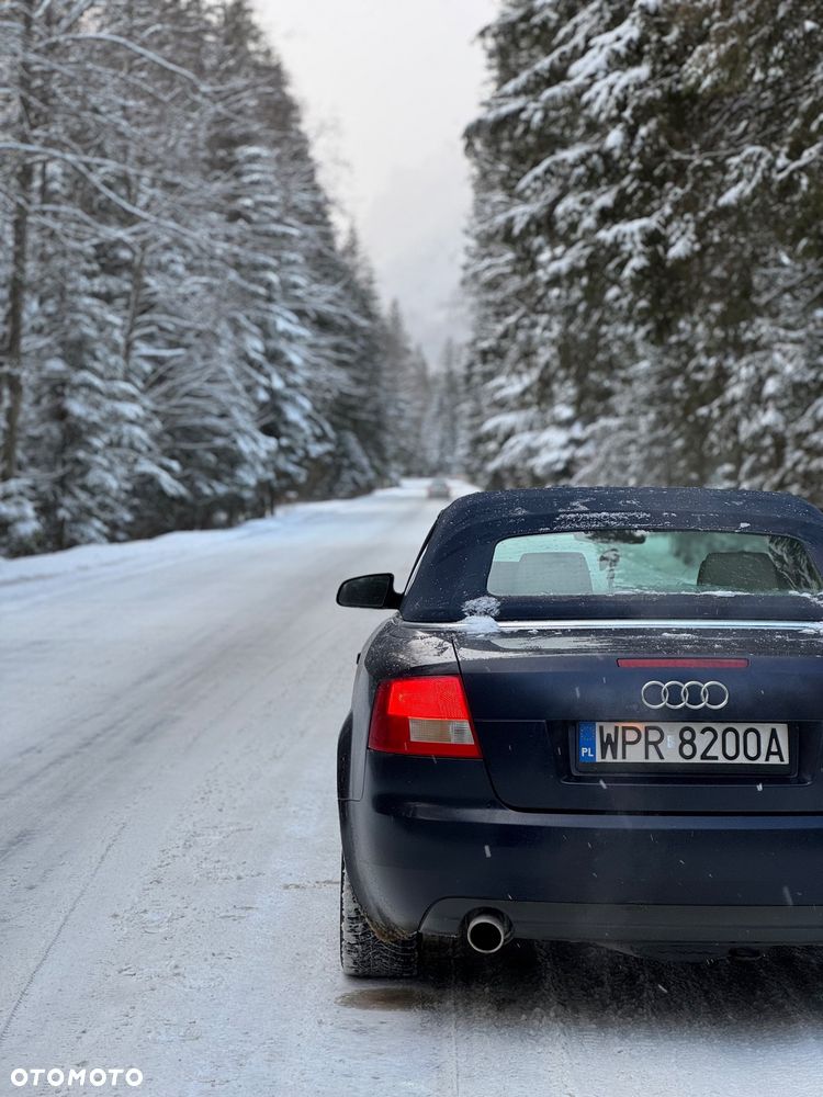 Audi A4 Cabrio 2.4 - 39