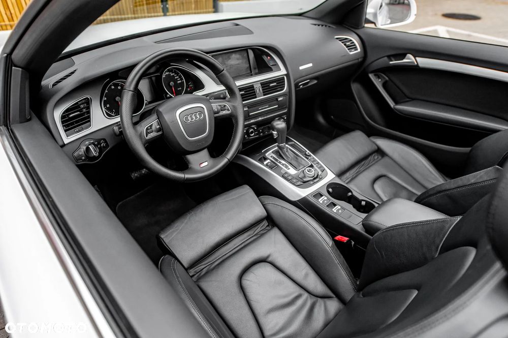 Audi A5 Cabrio - 25