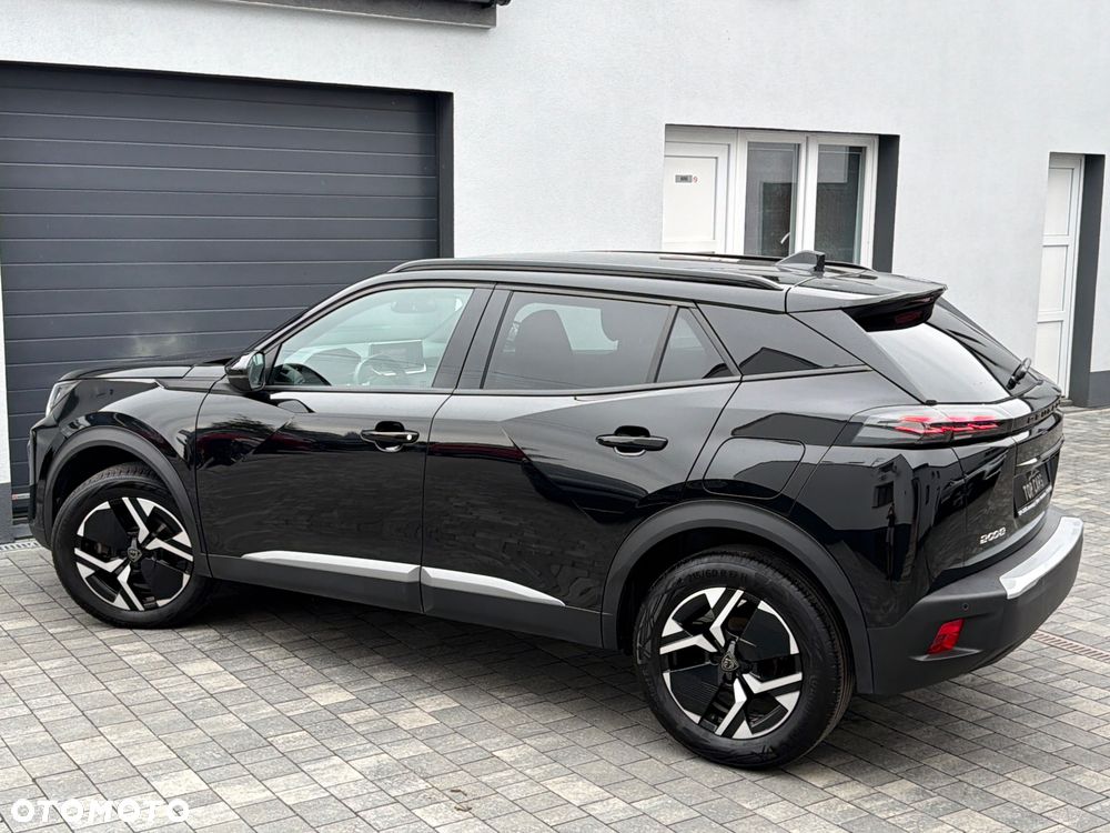 Peugeot 2008 BlueHDi 130 EAT8 Allure - 25