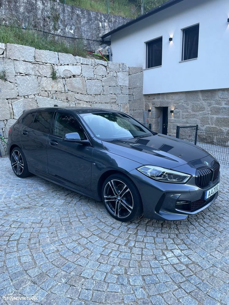 BMW 118 d Pack Desportivo M - 1
