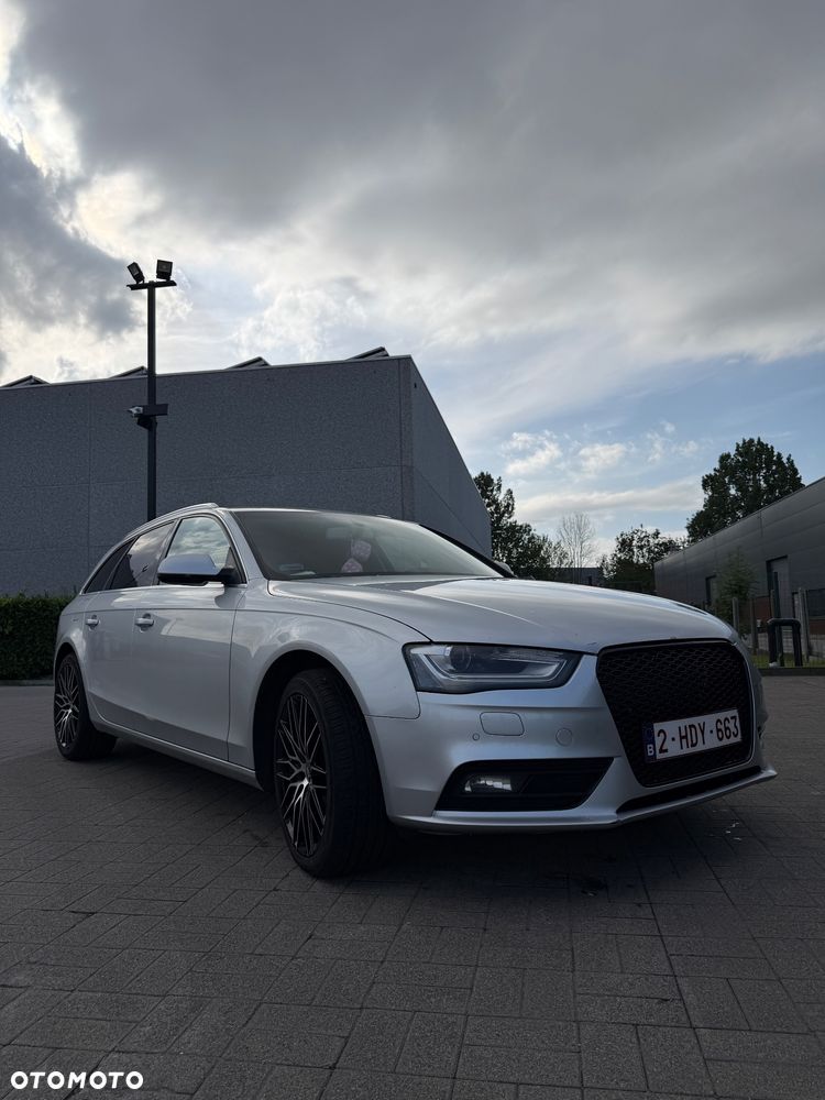 Audi A4 Avant - 2