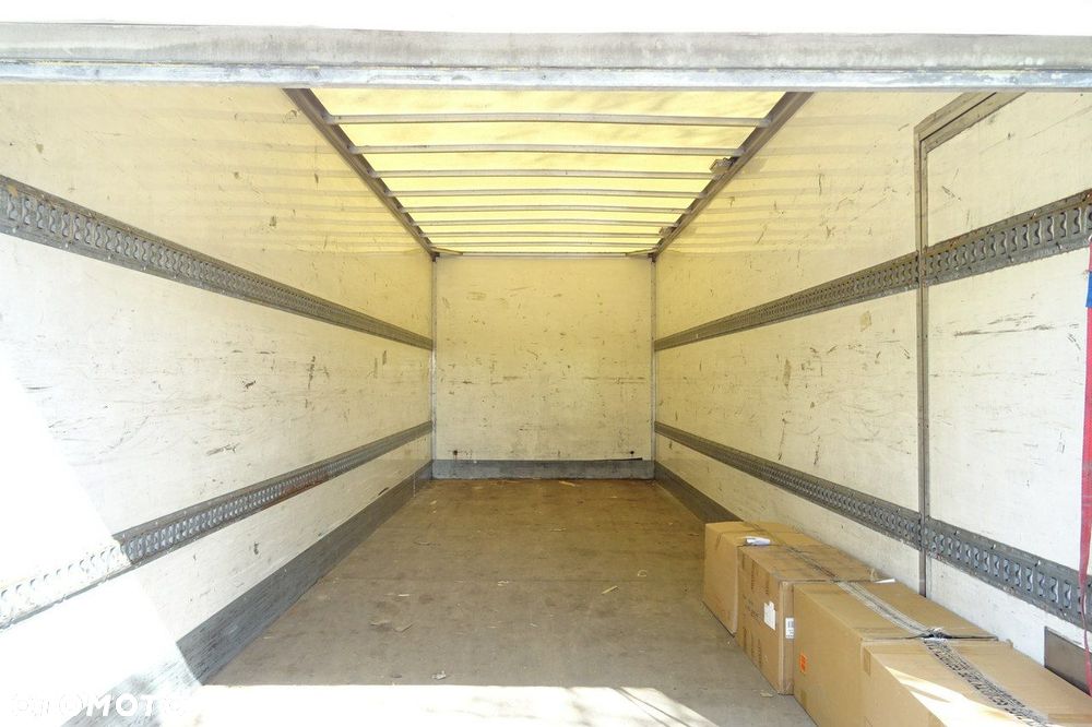 DAF CF 65.220 EURO 5 KONTENER 18P ŁAD 10 TON wINDA KLAPA - 11