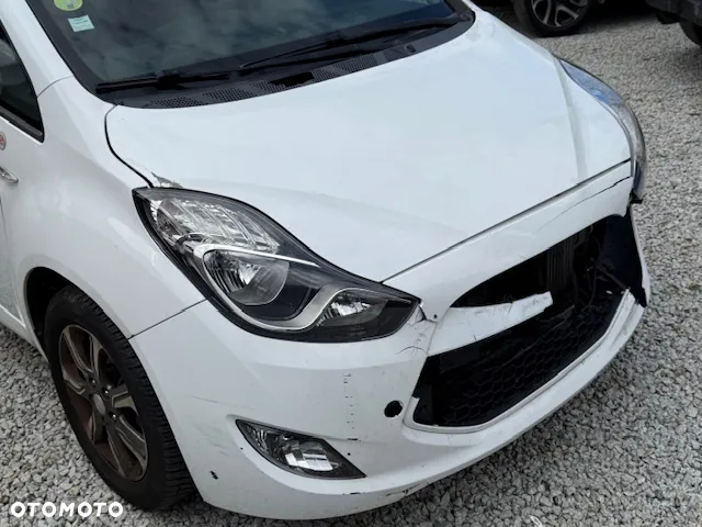 Hyundai ix20 1.6 CRDi blue Trend - 11