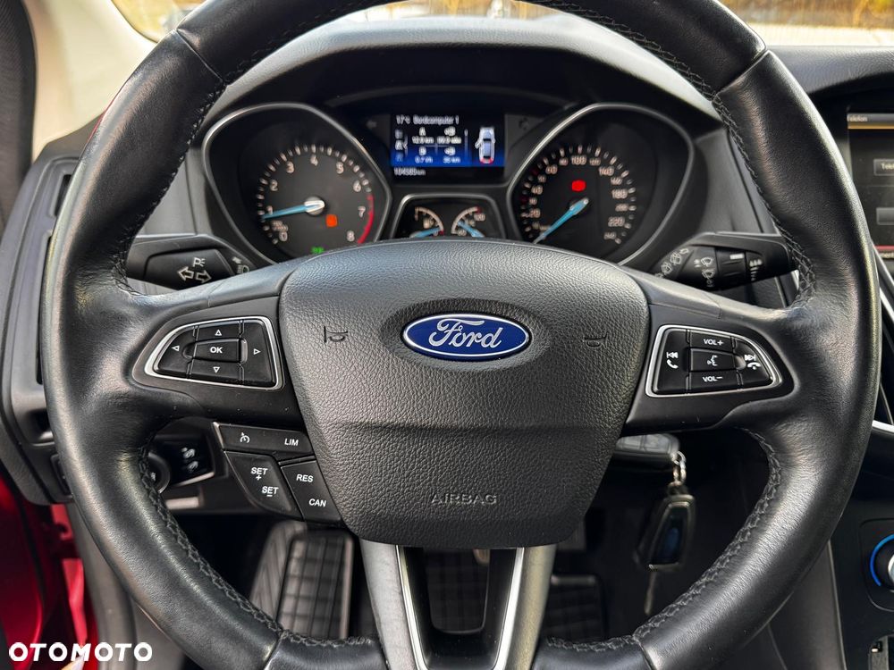 Ford Focus 1.0 EcoBoost Gold X (Edition) - 33