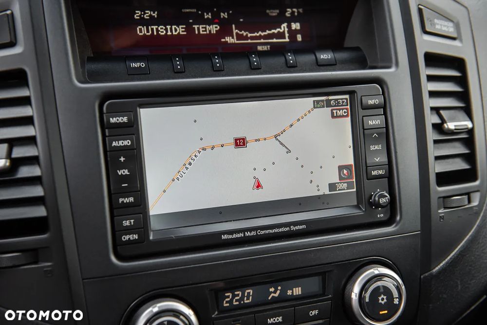 Mitsubishi Pajero 3.2 DI-D Automatik Intense - 23