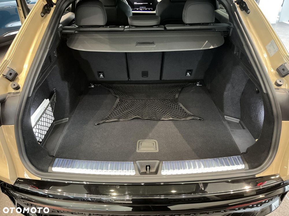 Audi Q5 Sportback - 15