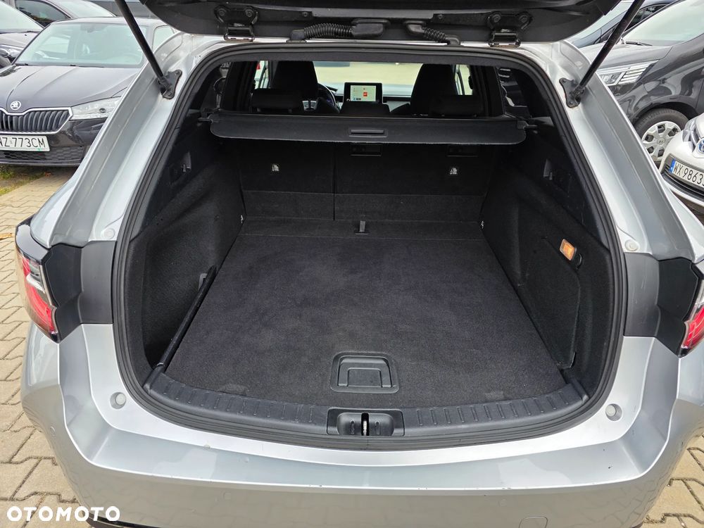 Toyota Corolla 2.0 Hybrid Comfort - 18