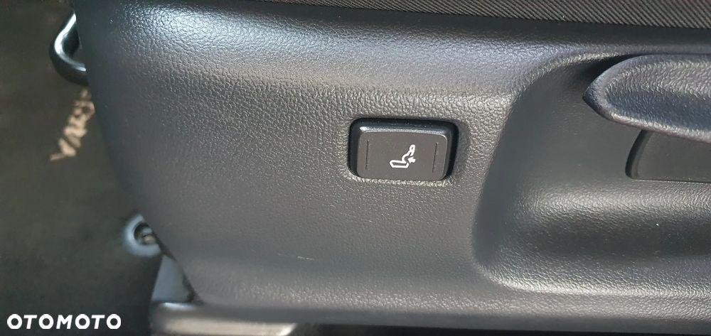 Toyota Yaris 1.5 Comfort - 11