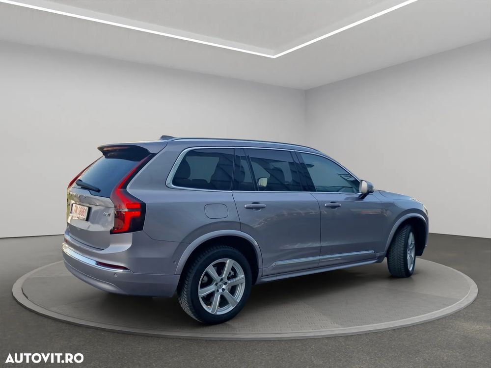 Volvo XC 90 - 8