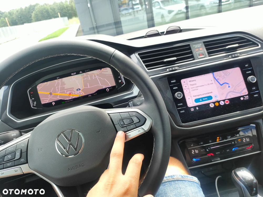 Volkswagen Tiguan Allspace - 12