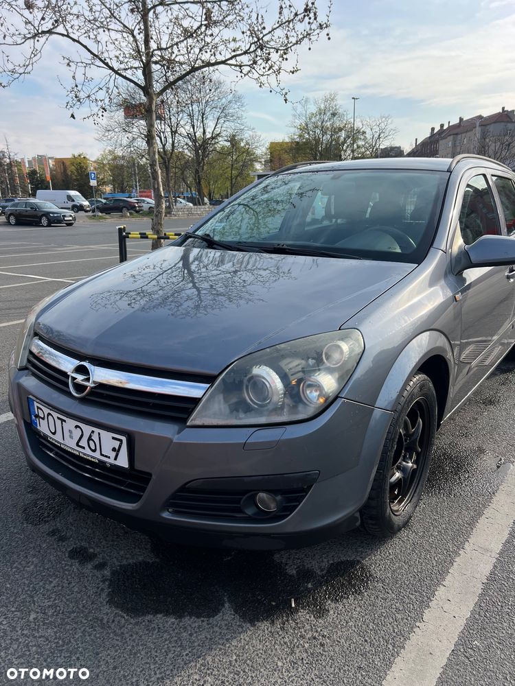 Opel Astra 1.9 CDTI Elegance - 1