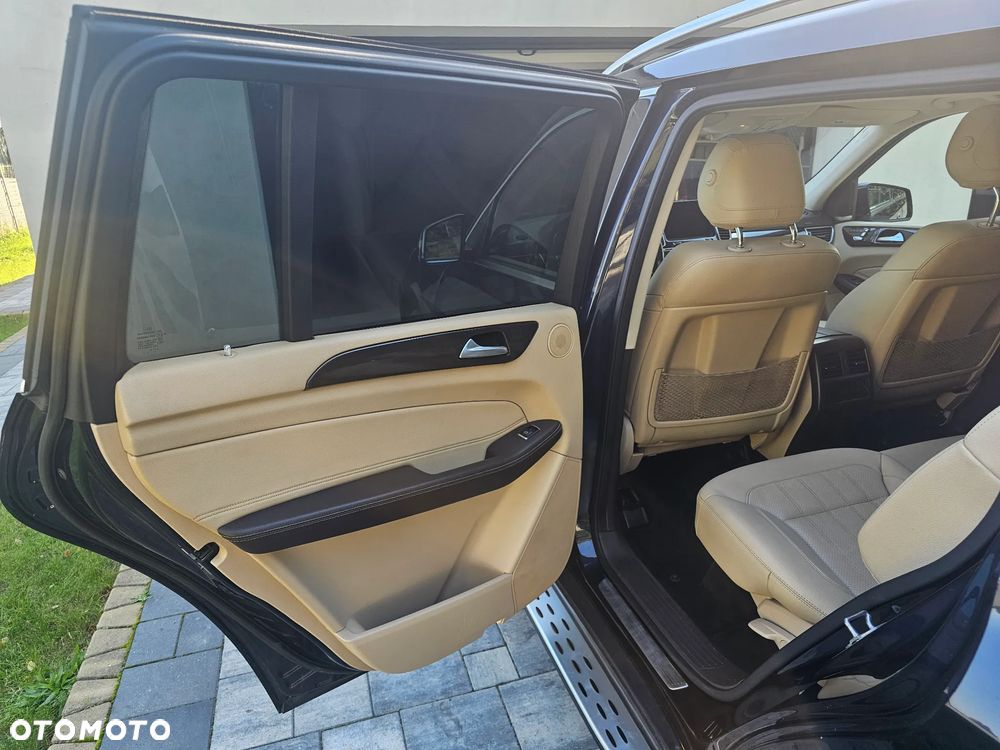 Mercedes-Benz GLS 450 4Matic 9G-TRONIC - 23