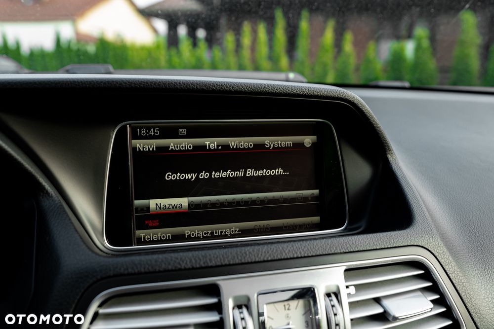 Mercedes-Benz Klasa E 250 7G-TRONIC - 35