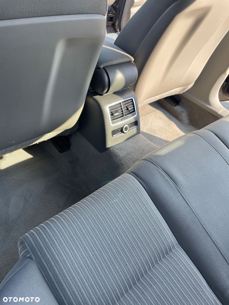 Audi A6 Avant 2.0 TDI - 17