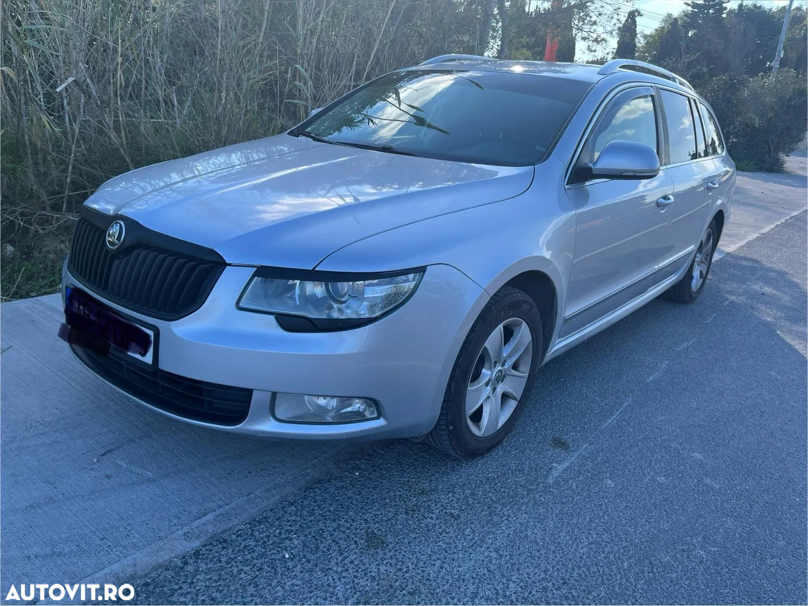 Skoda Superb 2.0 TDI DSG Elegance - 3