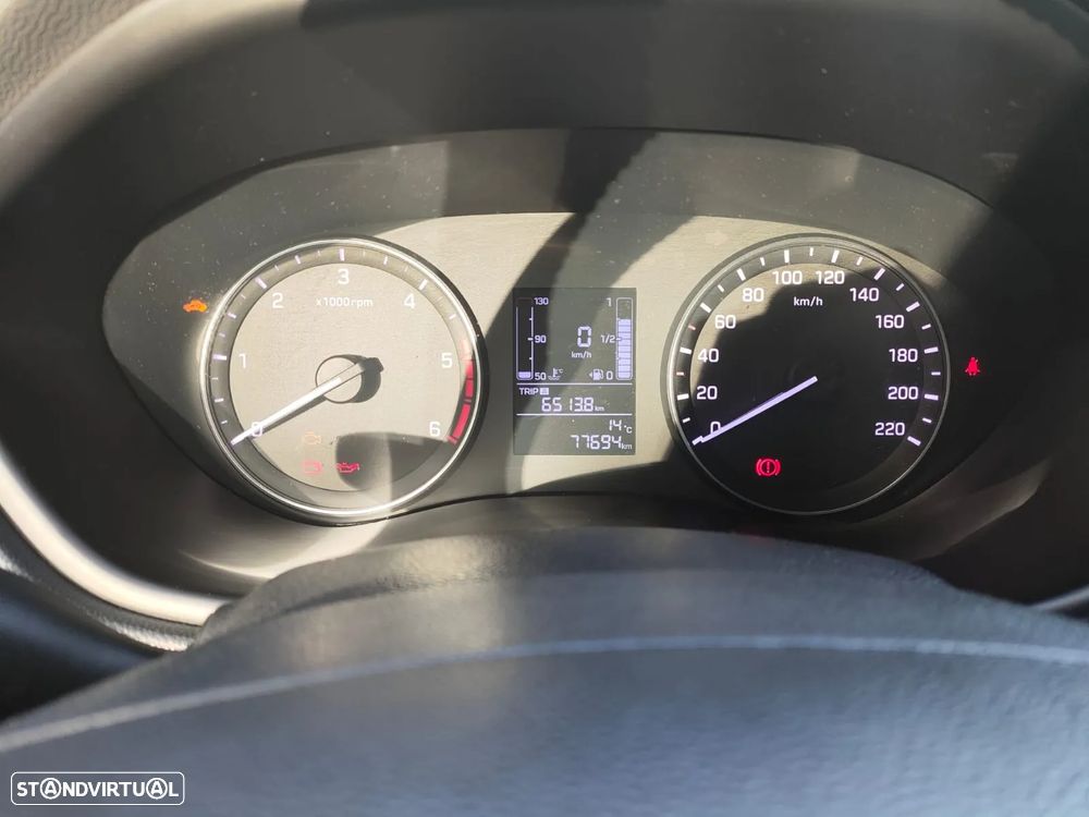 Hyundai i20 1.1 CRDi Access+Bluetooth - 8