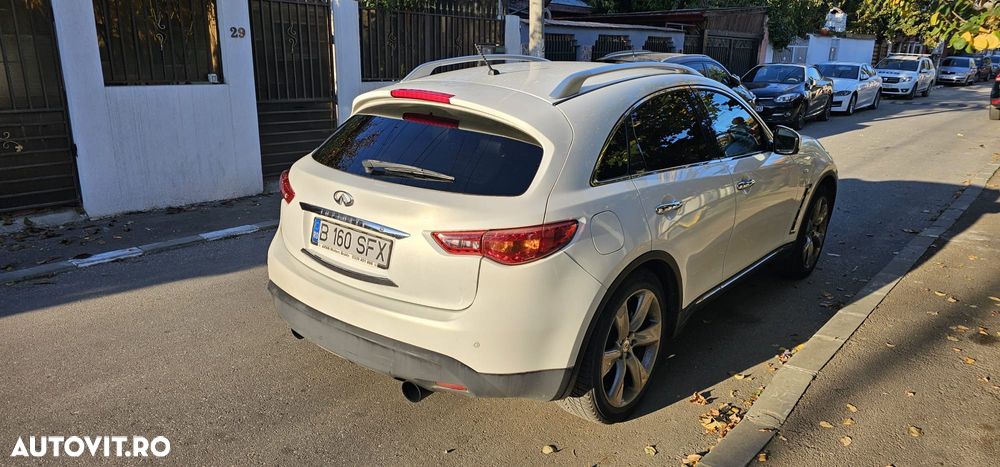 Infiniti FX 30 FX30d 3.0d V6 GT Premium AWD - 3