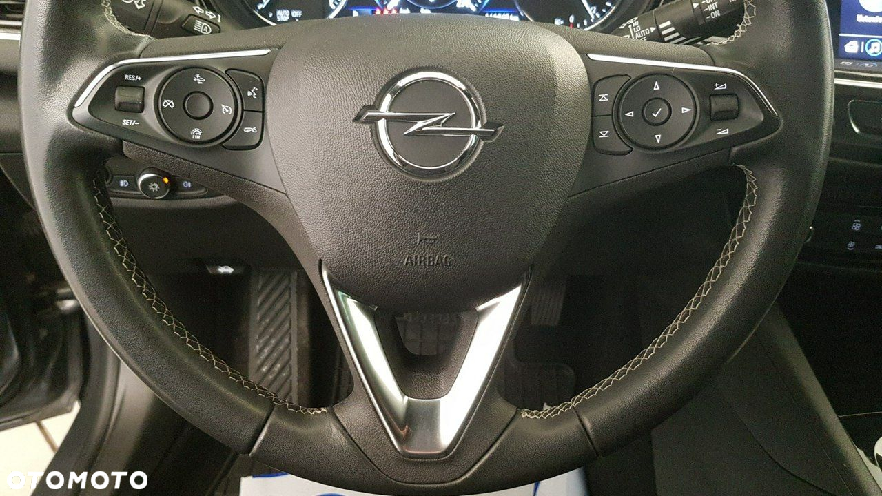 Opel Insignia - 27