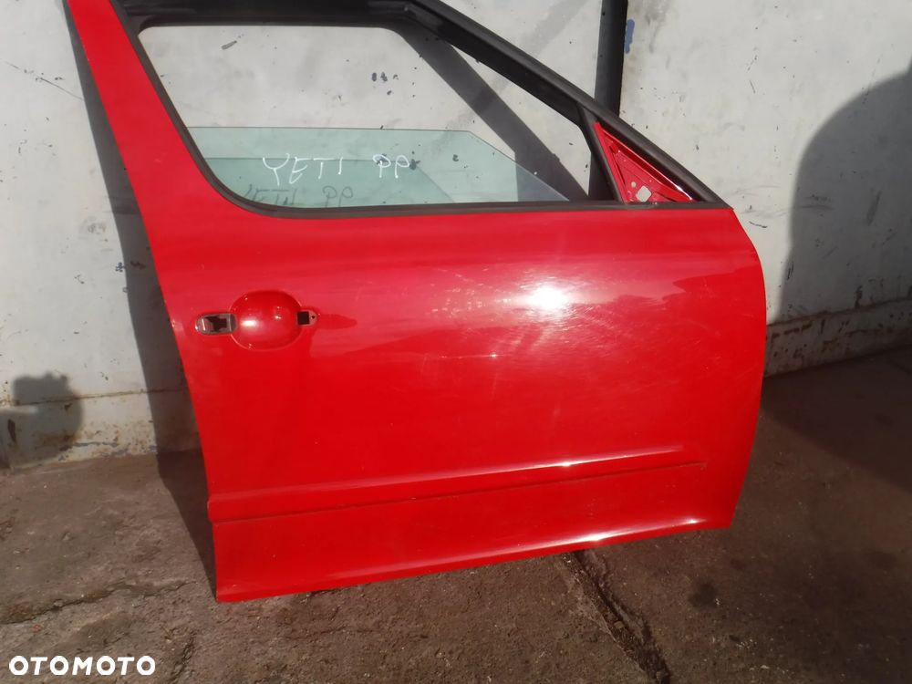 Skoda Yeti Lift drzwi przod prawe lewe szyba LF3K 8T8T ladna - 12