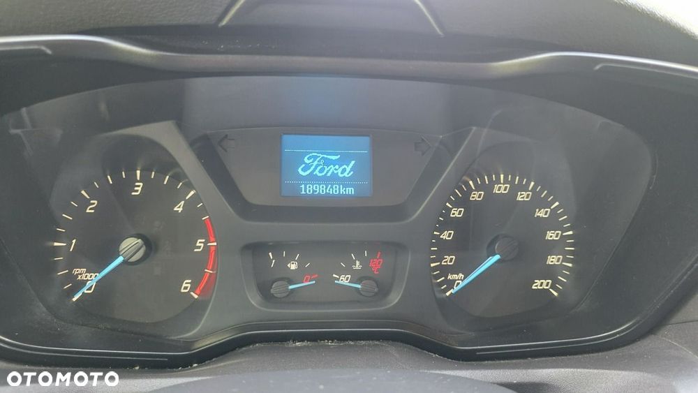 Ford Transit - 11