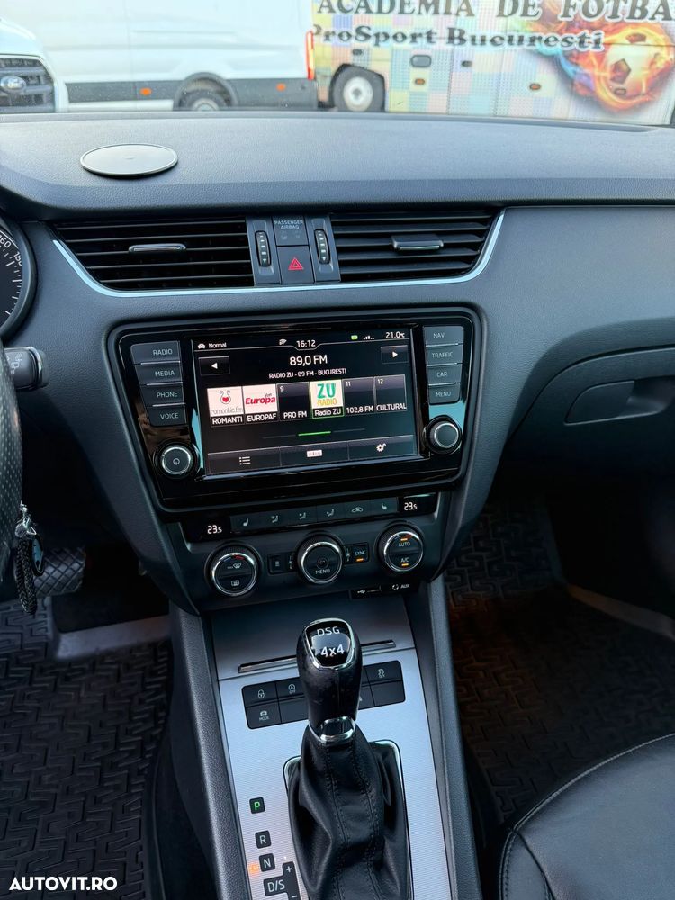 Skoda Octavia 2.0 TDI 4x4 DSG Style - 35
