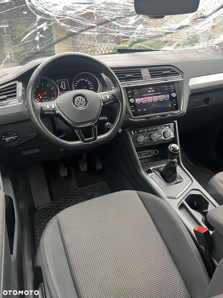 Volkswagen Tiguan 1.4 TSI BMT Comfortline - 12
