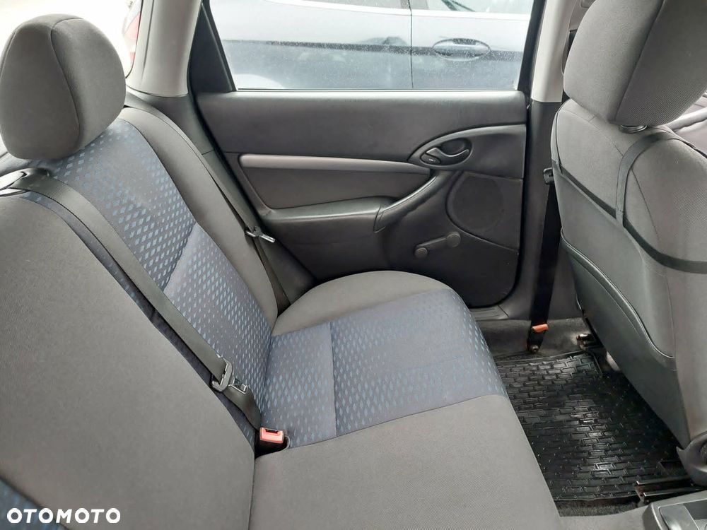 Ford Focus - 6