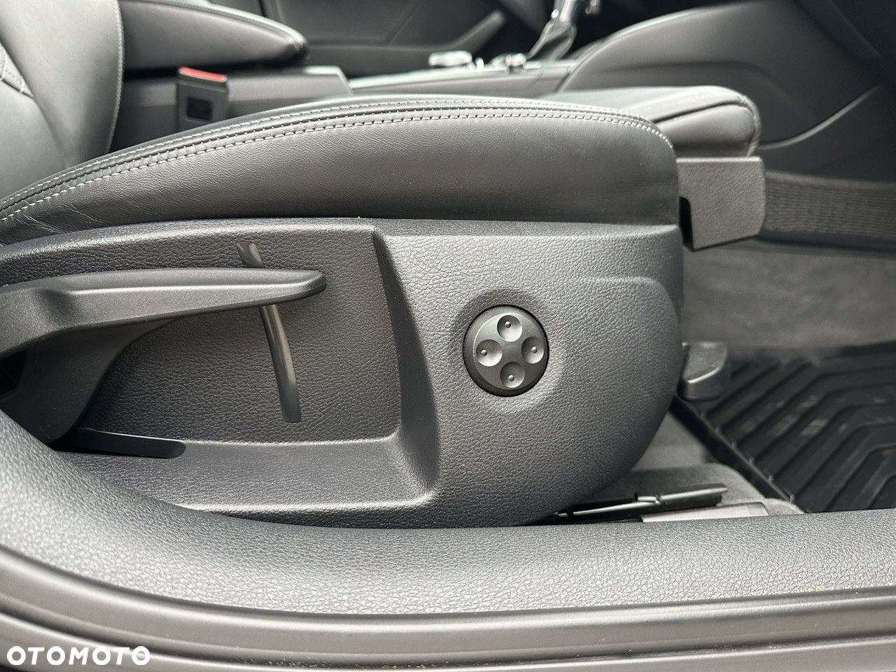 Audi A3 2.0 TDI Ambition S tronic - 23