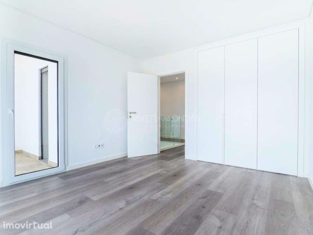 Apartamento T3 Duplex Moderno com Garagem | Vale de Milhaços - Corr... - Grande imagem: 3/49