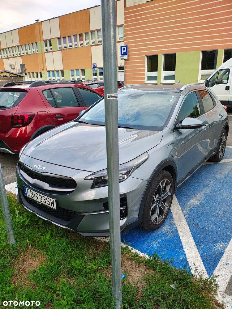 Kia XCeed 1.6 GDI PHEV L DCT - 6