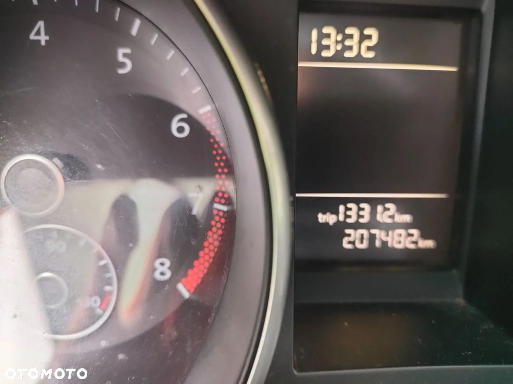 Volkswagen Golf 1.4 Comfortline - 11