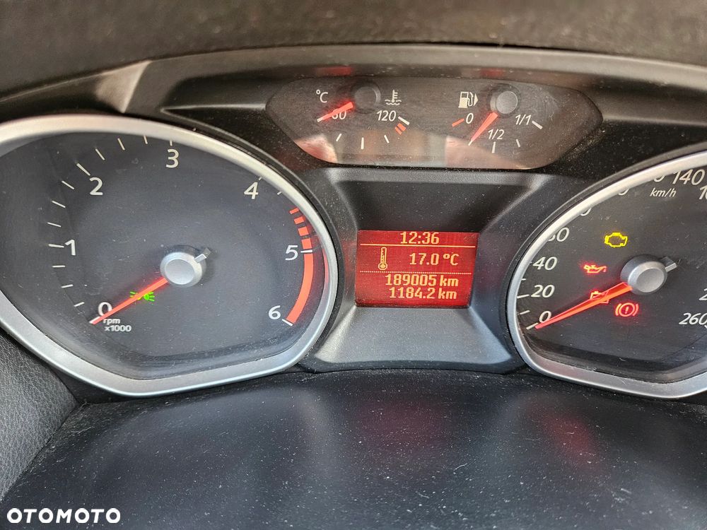 Ford Mondeo 1.8 TDCi Titanium - 13