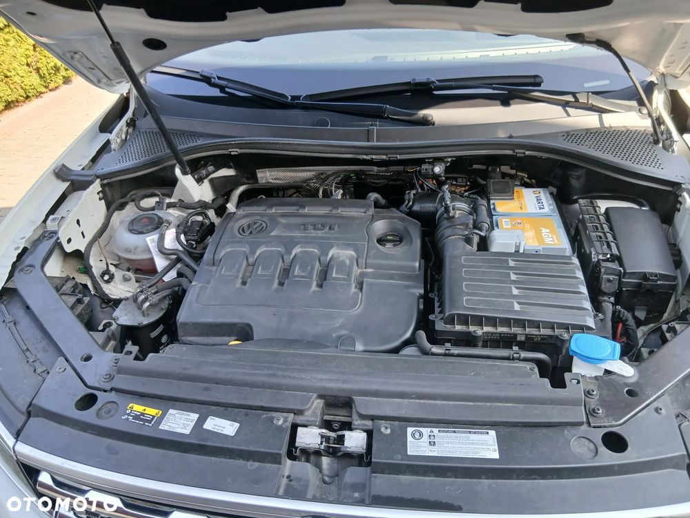 Volkswagen Tiguan 2.0 TDI SCR DSG R-Line - 32