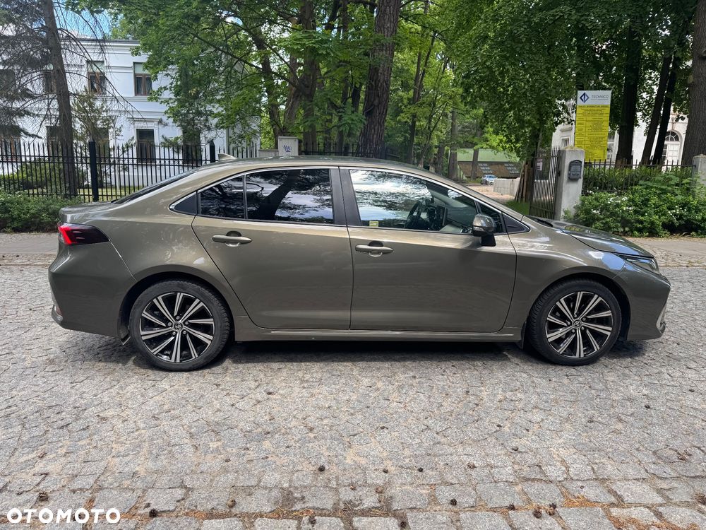 Toyota Corolla 1.8 Hybrid Comfort - 5