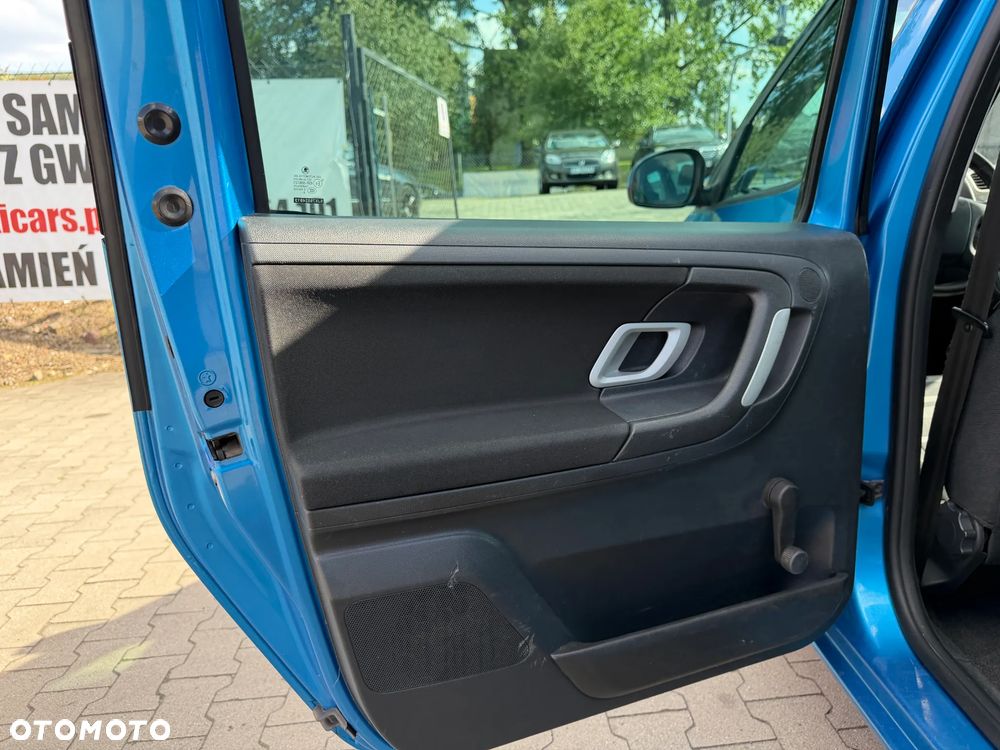 Skoda Roomster 1.6 16V Comfort - 14