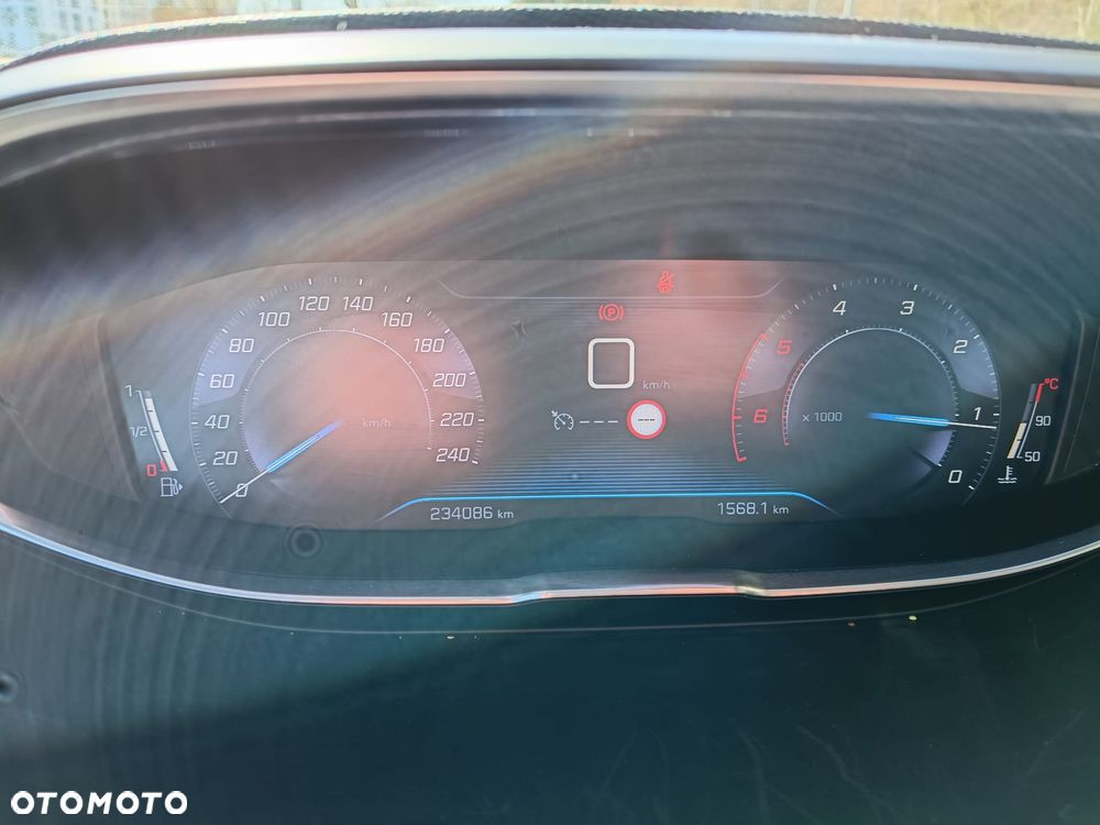 Peugeot 5008 1.5 BlueHDI Crossway S&S - 10