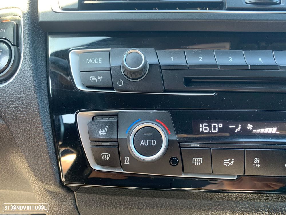 BMW 220 d Coupe Pack M Auto - 30