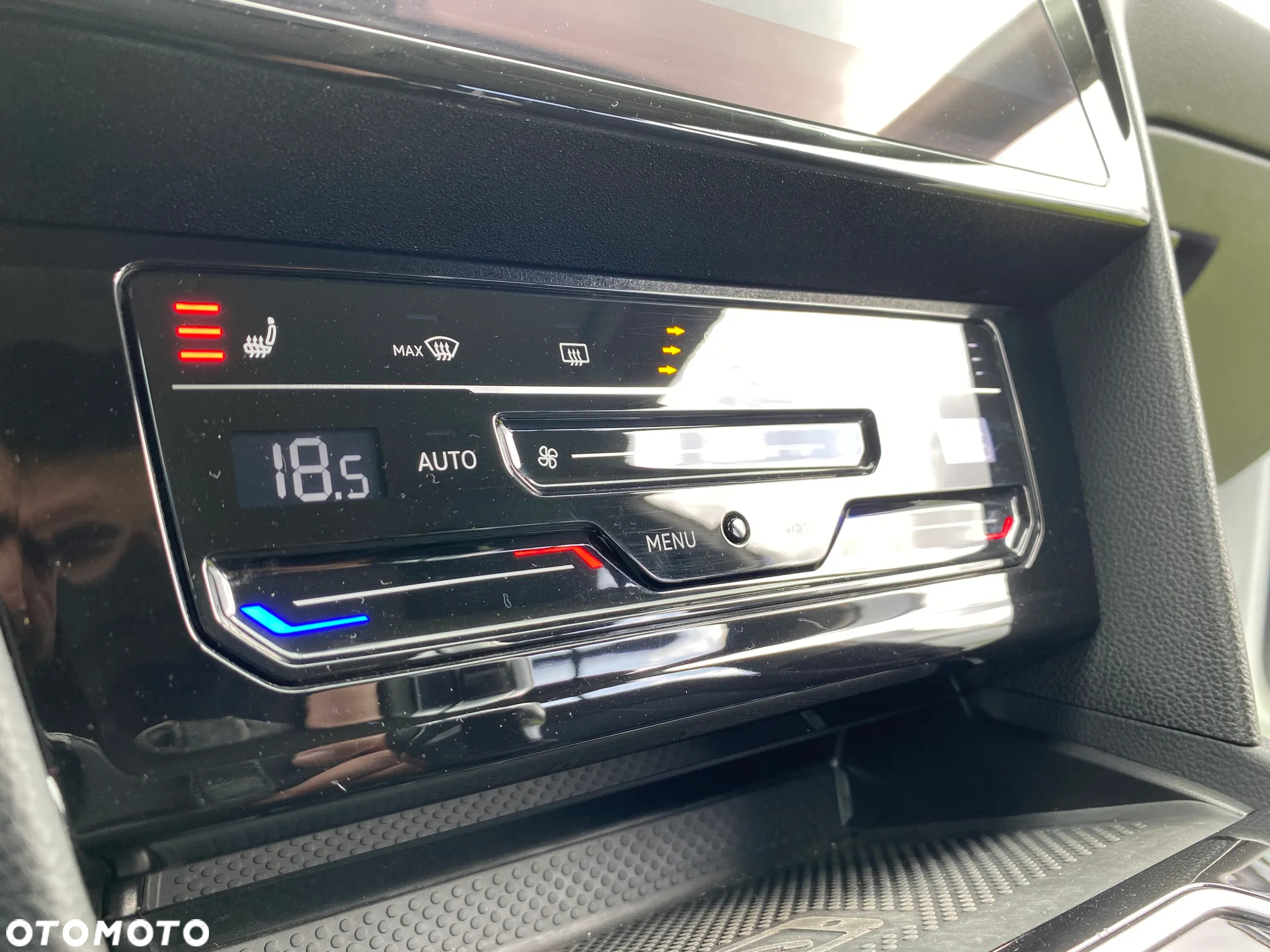 Volkswagen Passat - 37