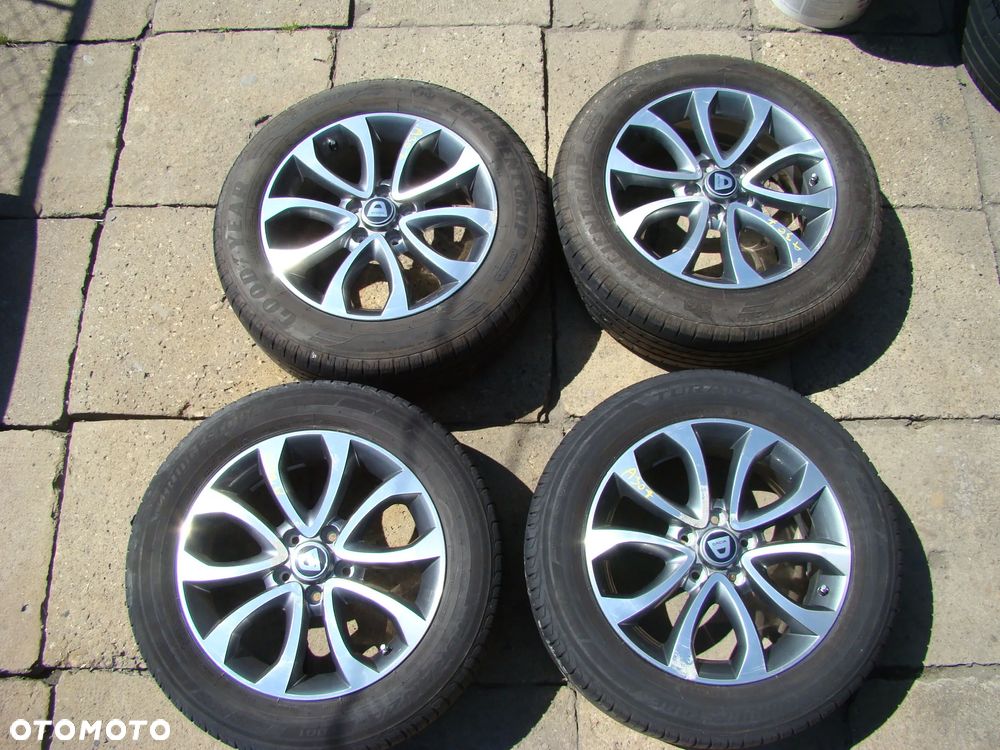 a307 5x114,3 Dacia Duster 7Jx17 opony letnie 215/60 R17