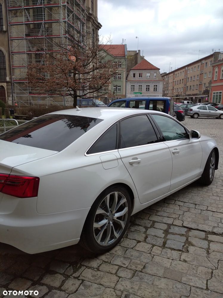 Audi A6 Limousine 2.0 TDI DPF sport selection - 8