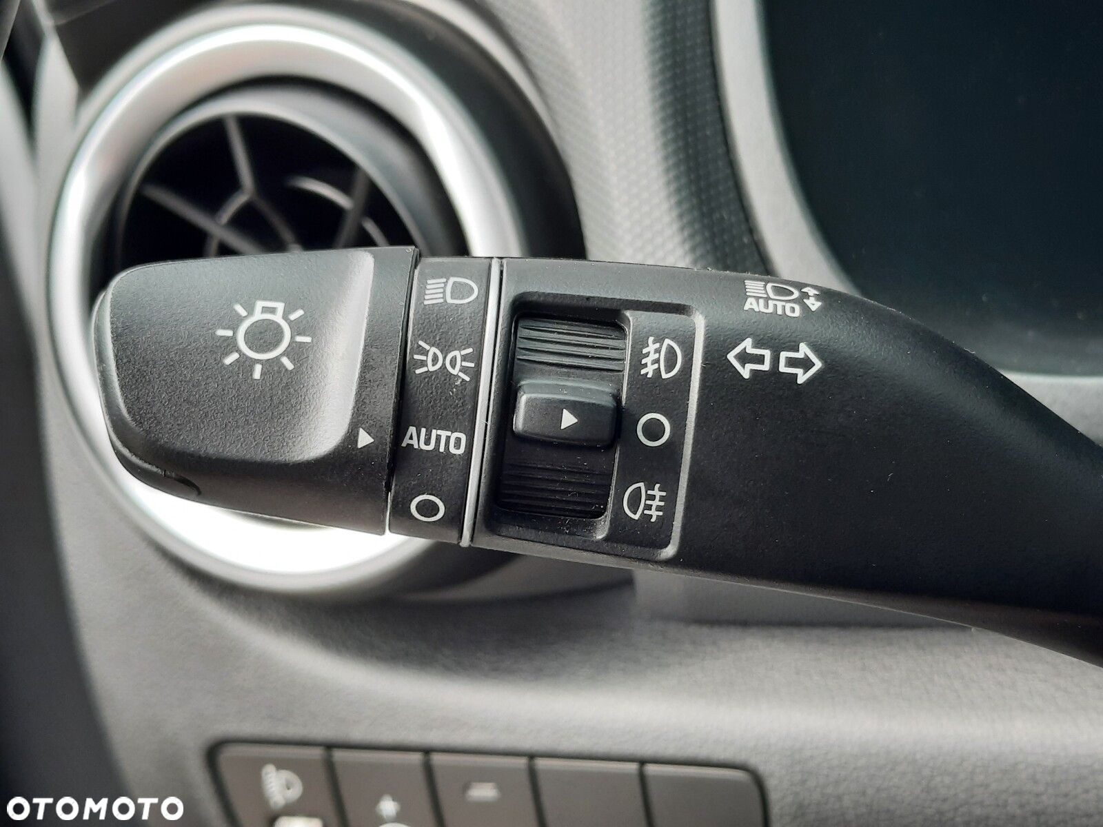 Hyundai Kona 1.0 T-GDI Smart - 35